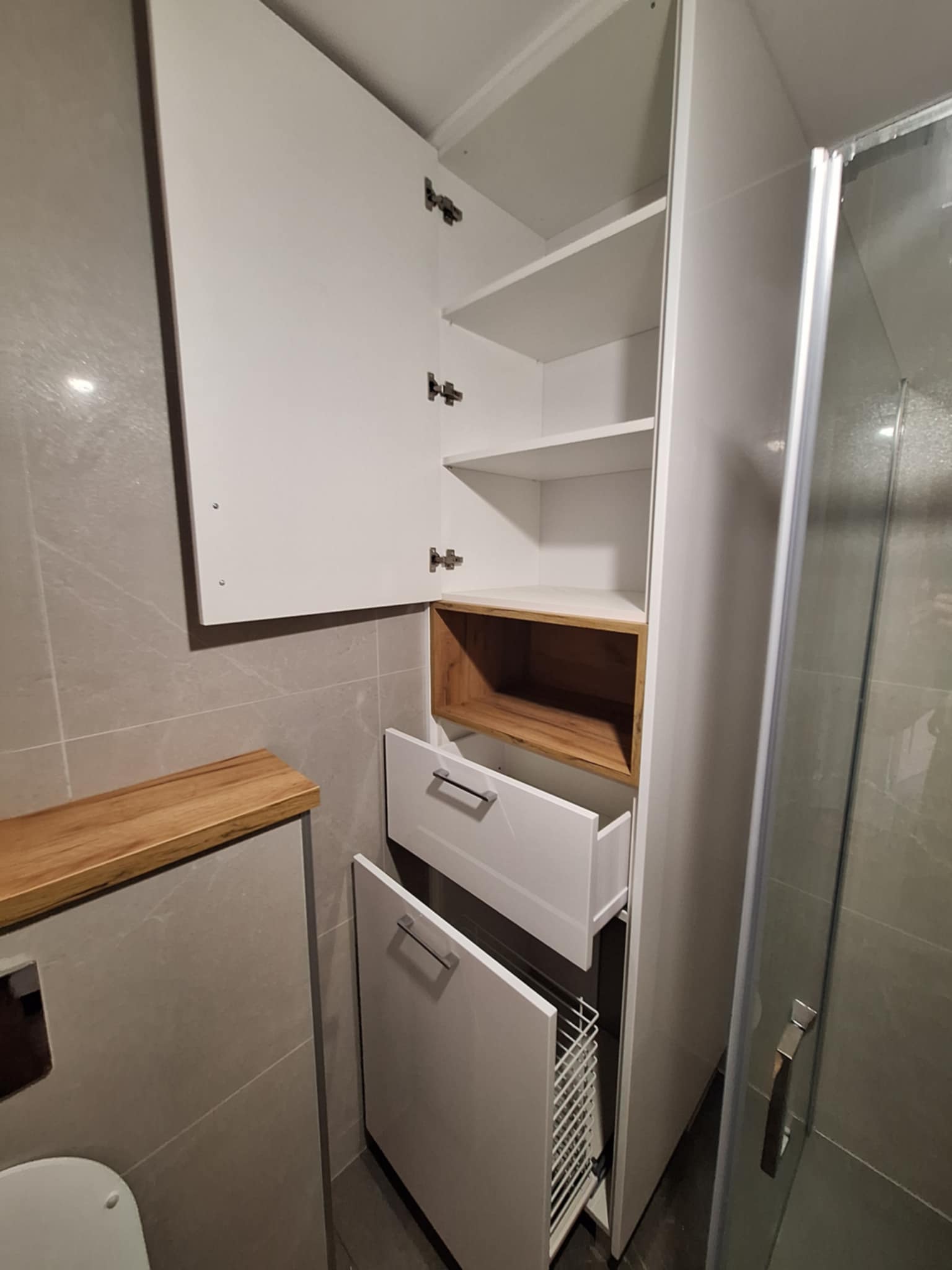 Nowoczesne wykończenie łazienki