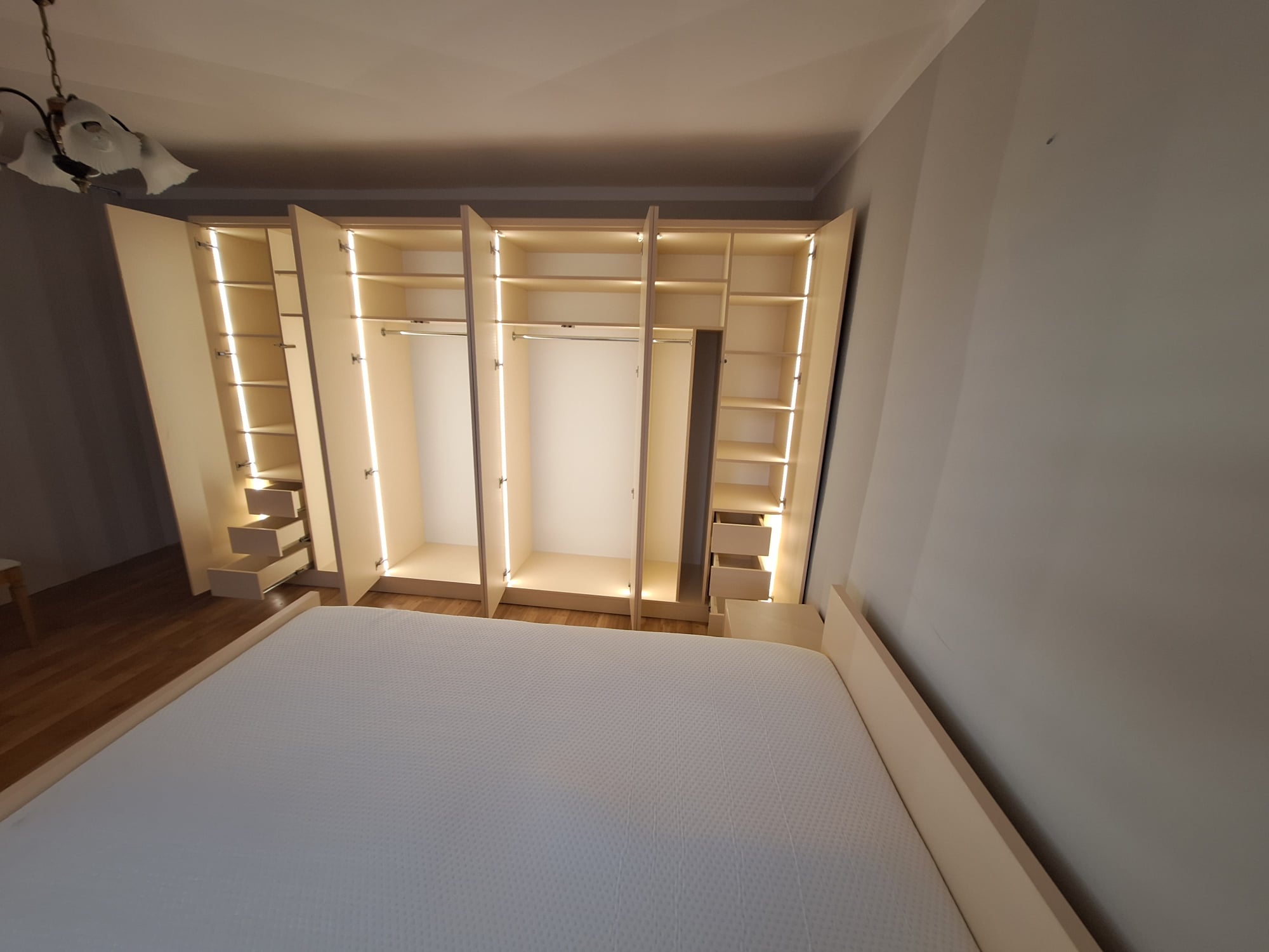 Nowoczesna sypialnia